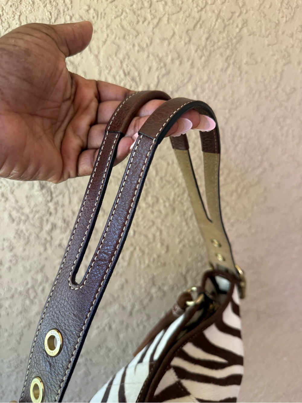 *SOLD*Coach east west Zebra calf hair Bag - Picture 3 of 11